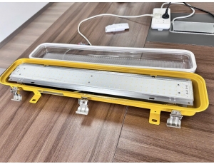 Đèn chống cháy nổ